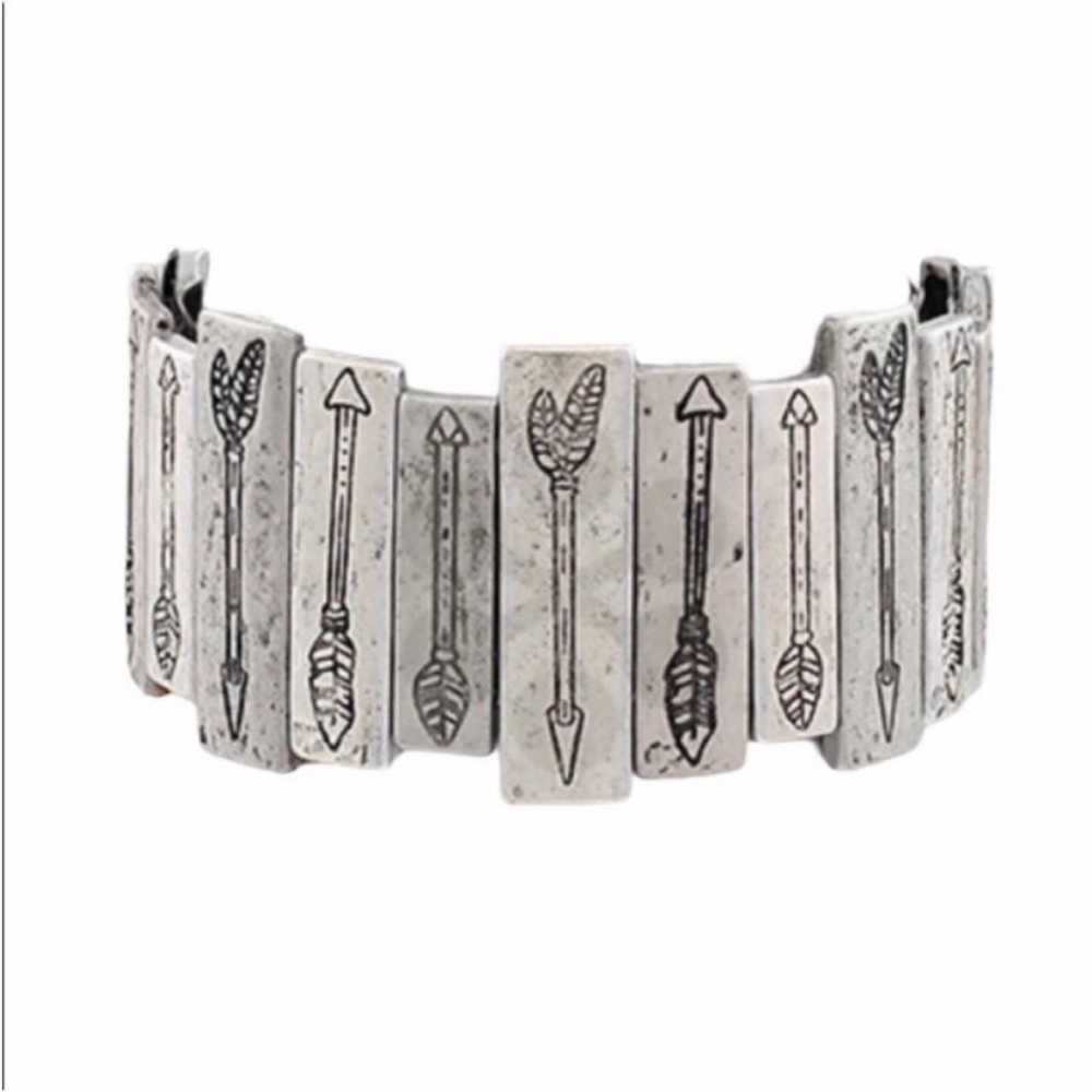 Etched Arrows stretch wide bracelet NEW